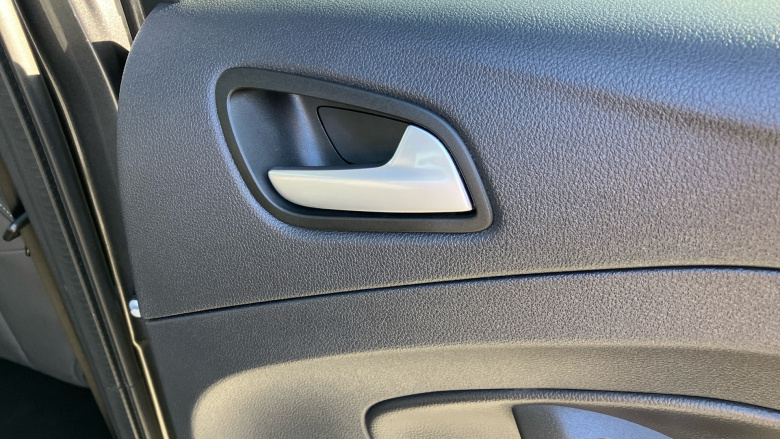 Ford Kuga 2.0 TDCi Titanium 5dr 2WD Diesel Estate